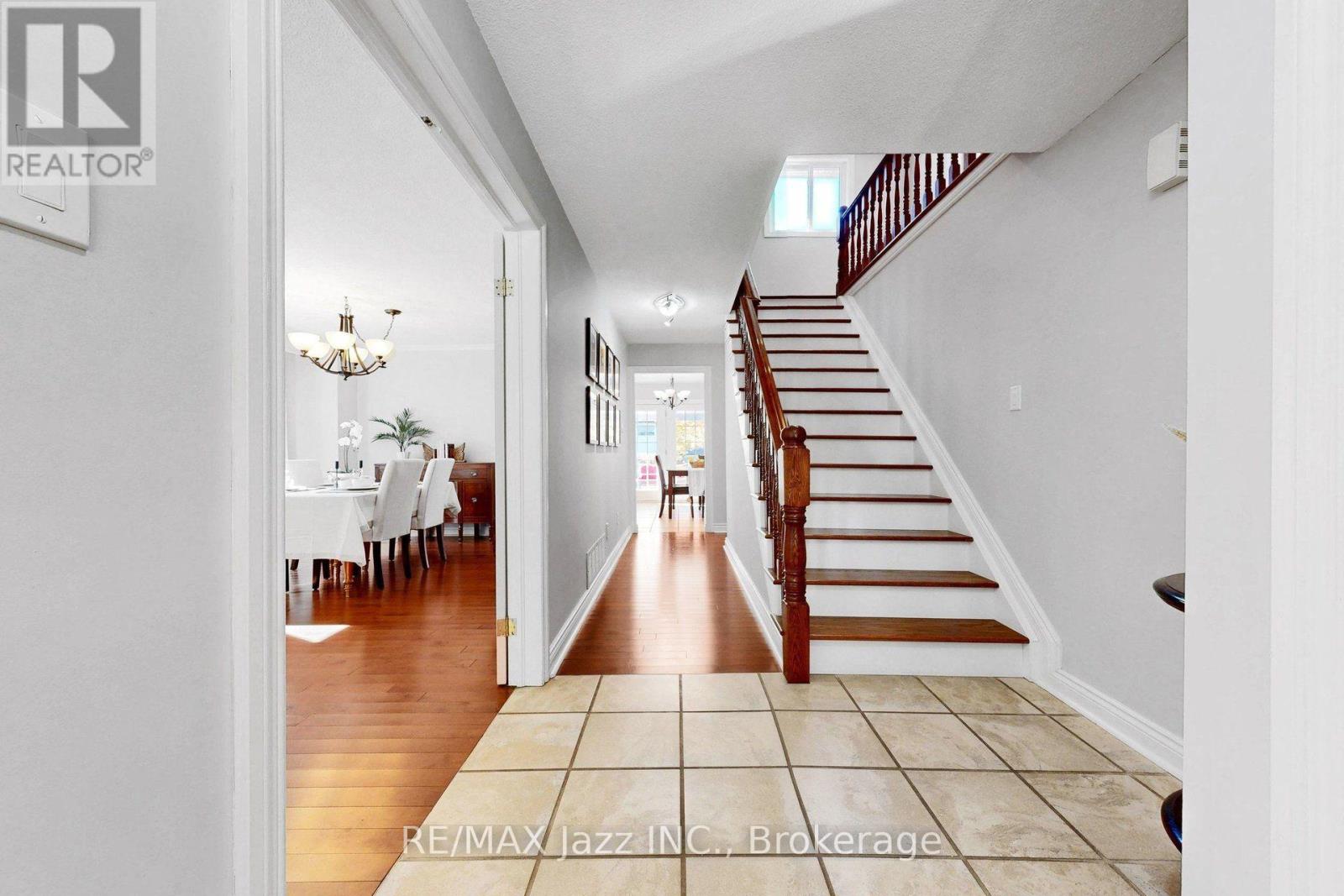 10 Trinity Crescent Property Photo 5