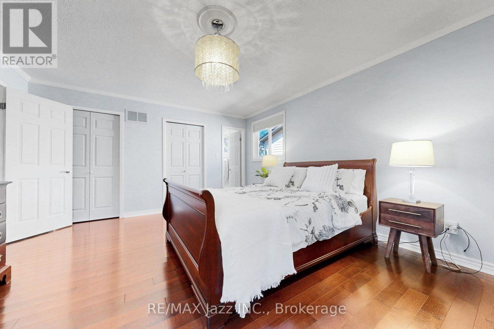 10 Trinity Crescent Property Photo 27