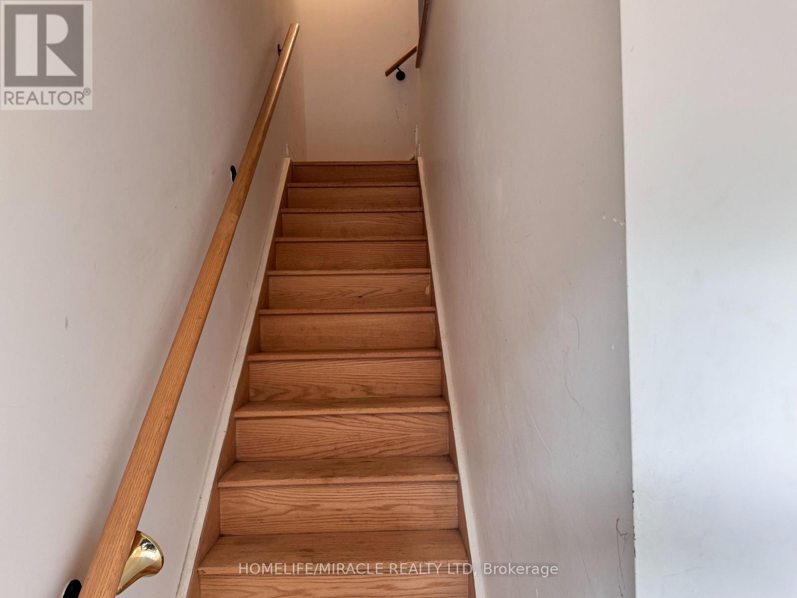 4 - 176 Clonmore Drive Property Photo 6