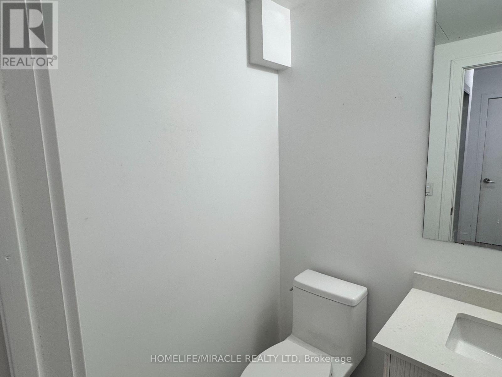 4 - 176 Clonmore Drive Property Photo 8