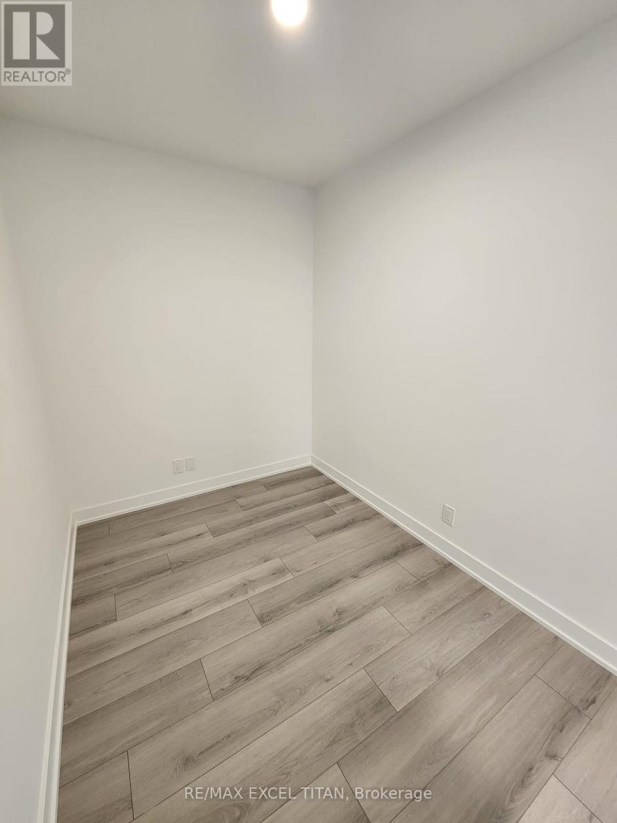 307 - 20 Deans Drive S Property Photo 10