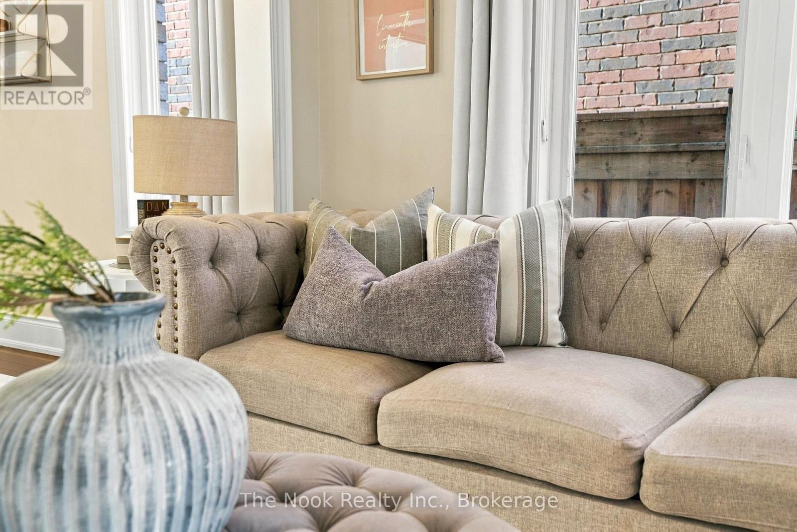 39 Serene Court Property Photo 5