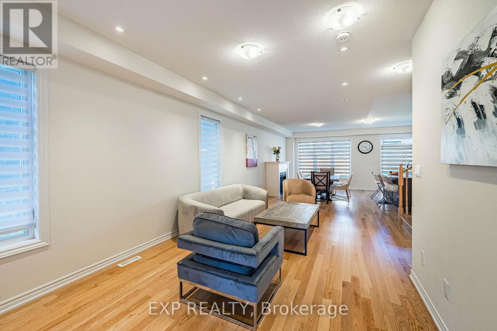 1186 Rexton Drive Property Photo 2
