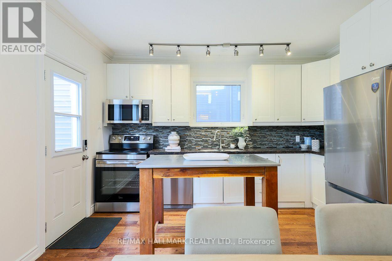 38 Boultbee Avenue Property Photo 8