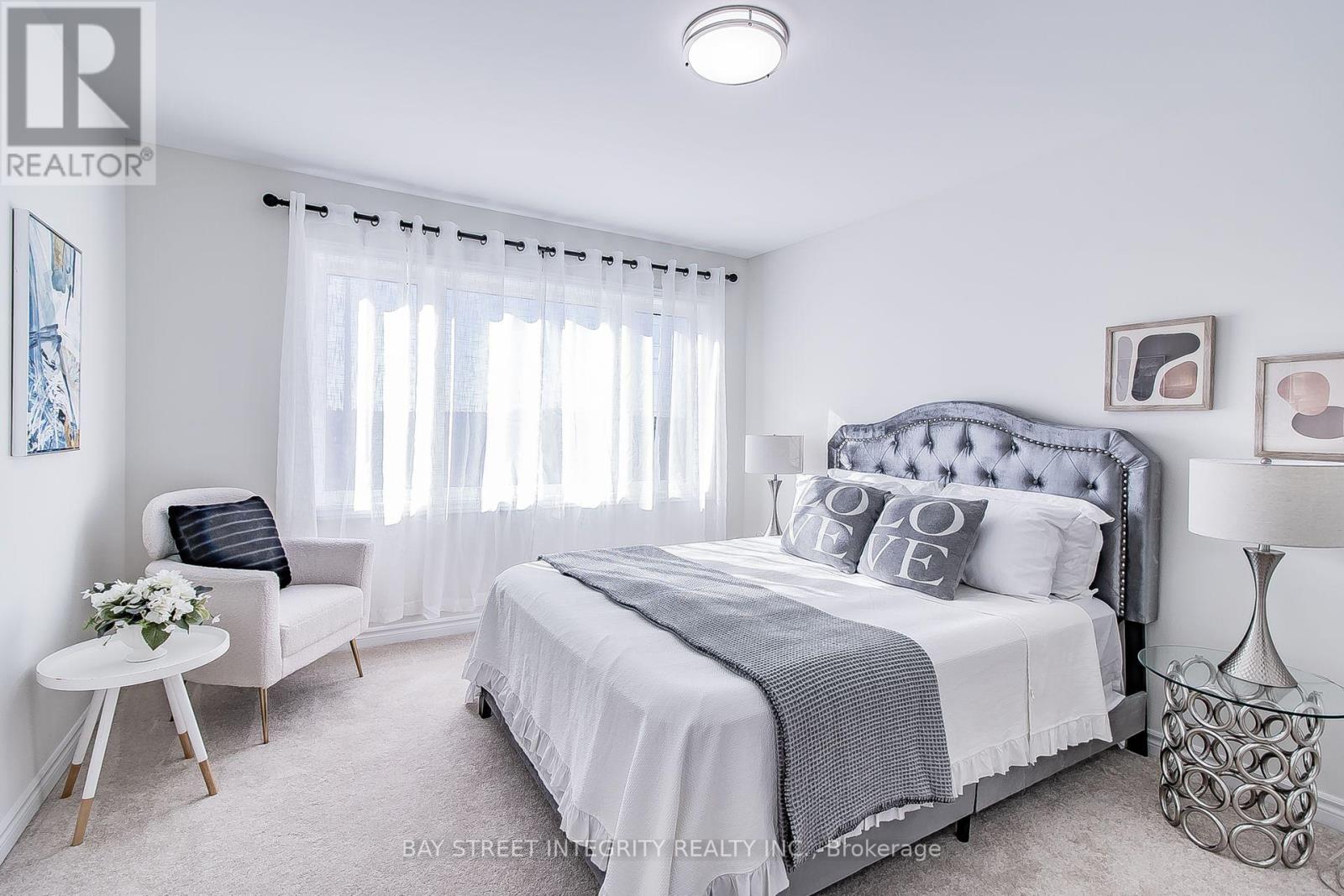 62 Lockyer Drive Property Photo 12