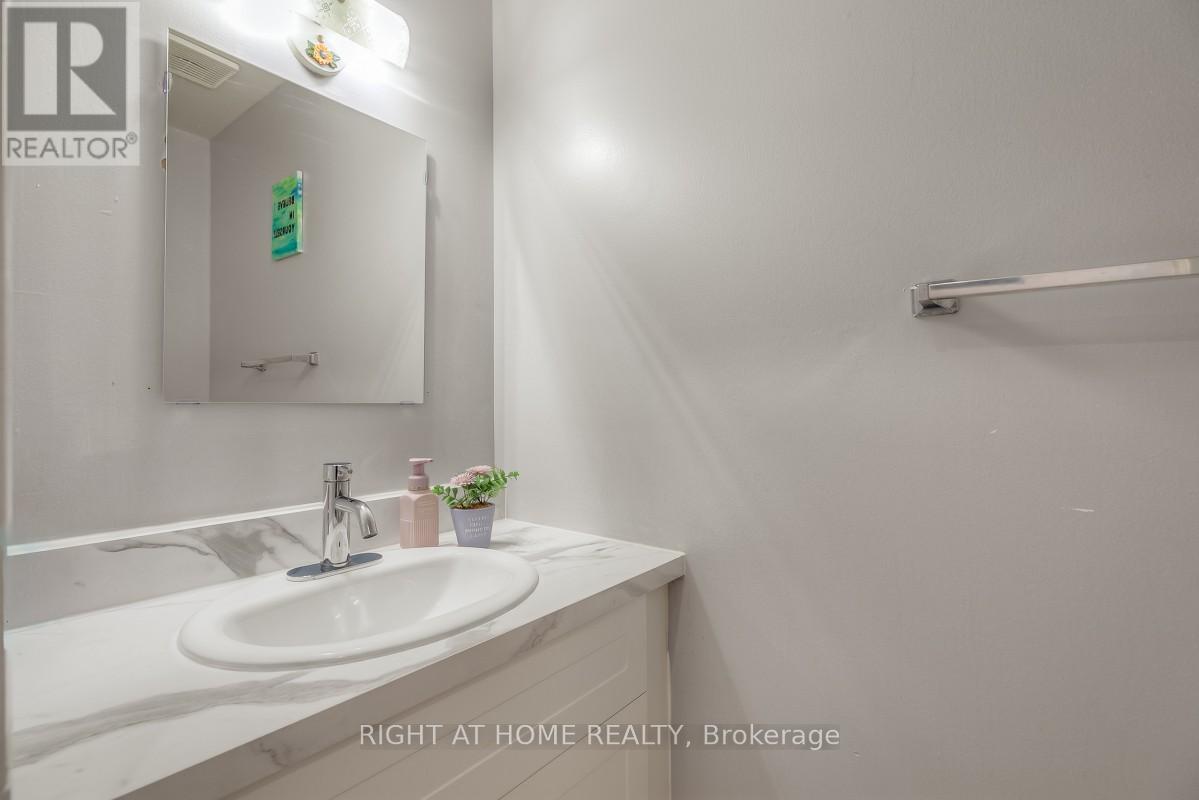 37 Mcknight Drive Property Photo 16