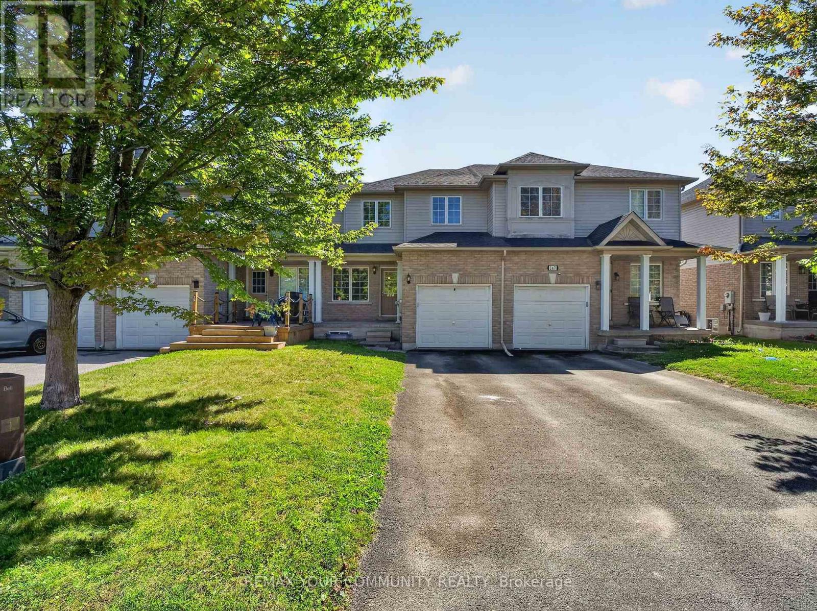 265 SPRUCEWOOD CRESCENT Property Photo 1