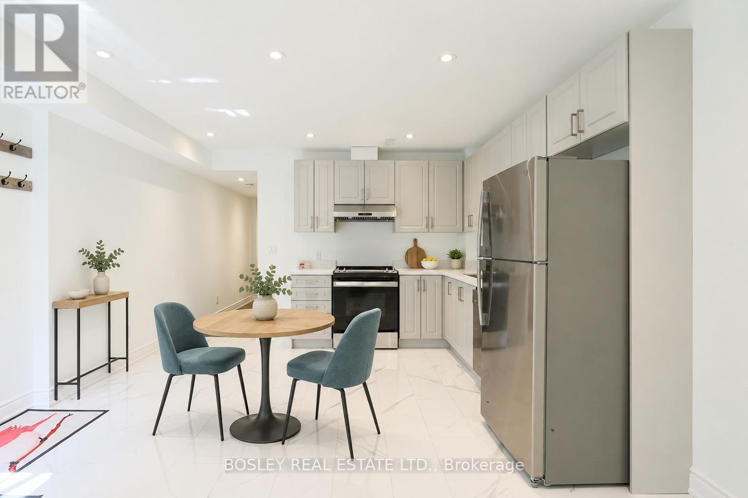 Lower - 9 Queen Victoria Street Property Photo 1