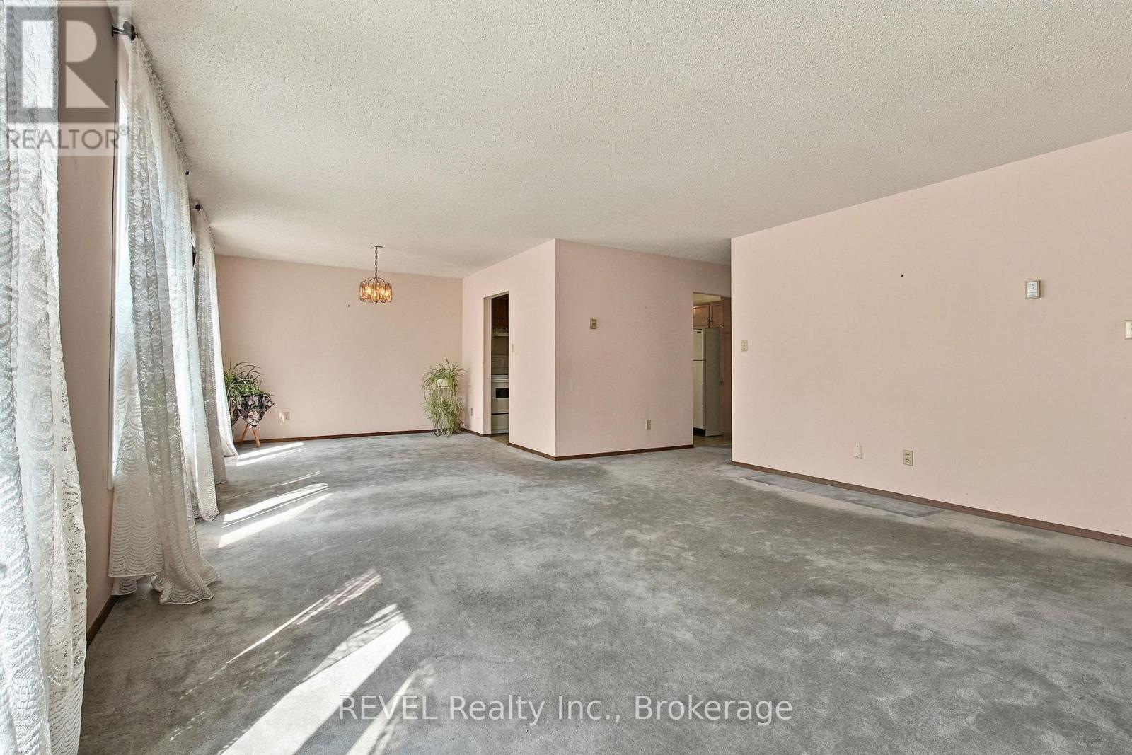 123 Ardwick Street Property Photo 5