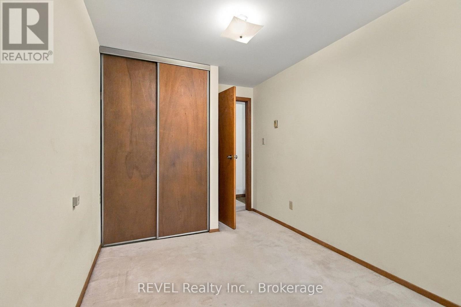 123 Ardwick Street Property Photo 24