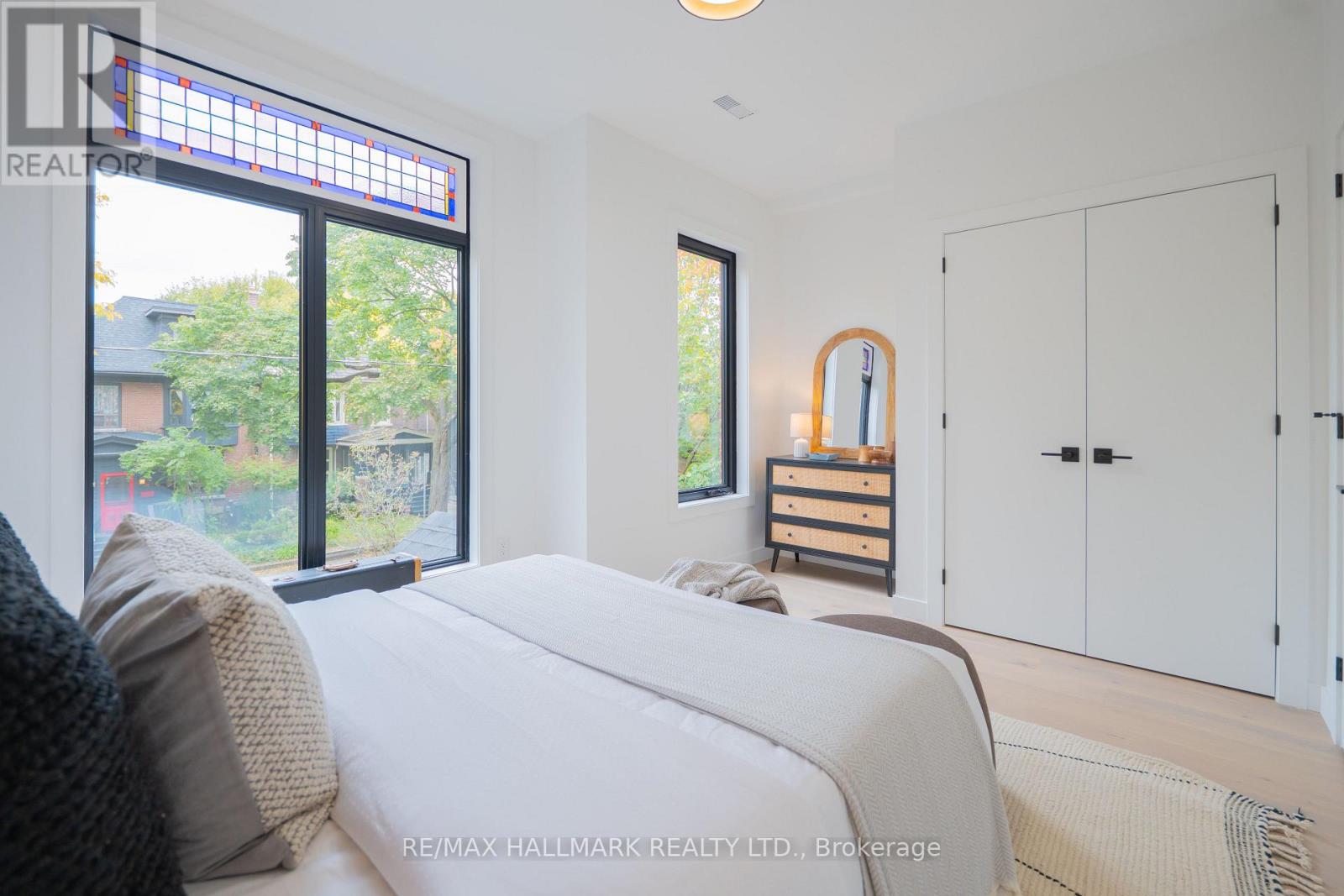 71 Langley Avenue Property Photo 23