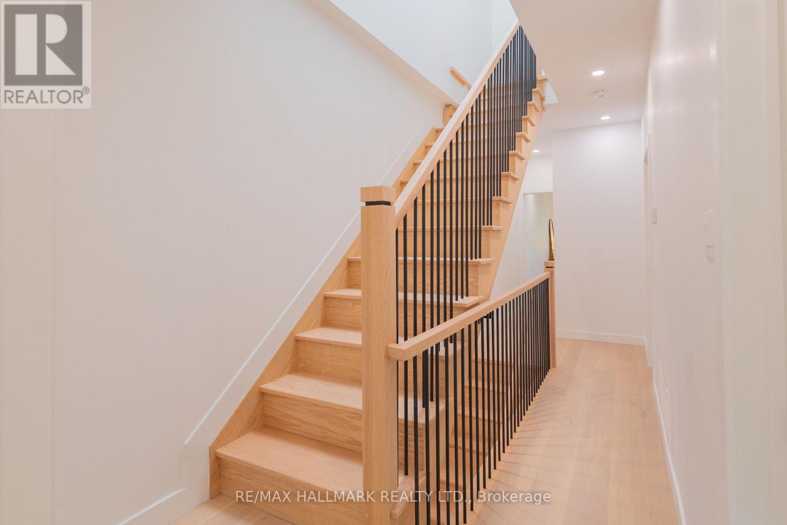 71 Langley Avenue Property Photo 31