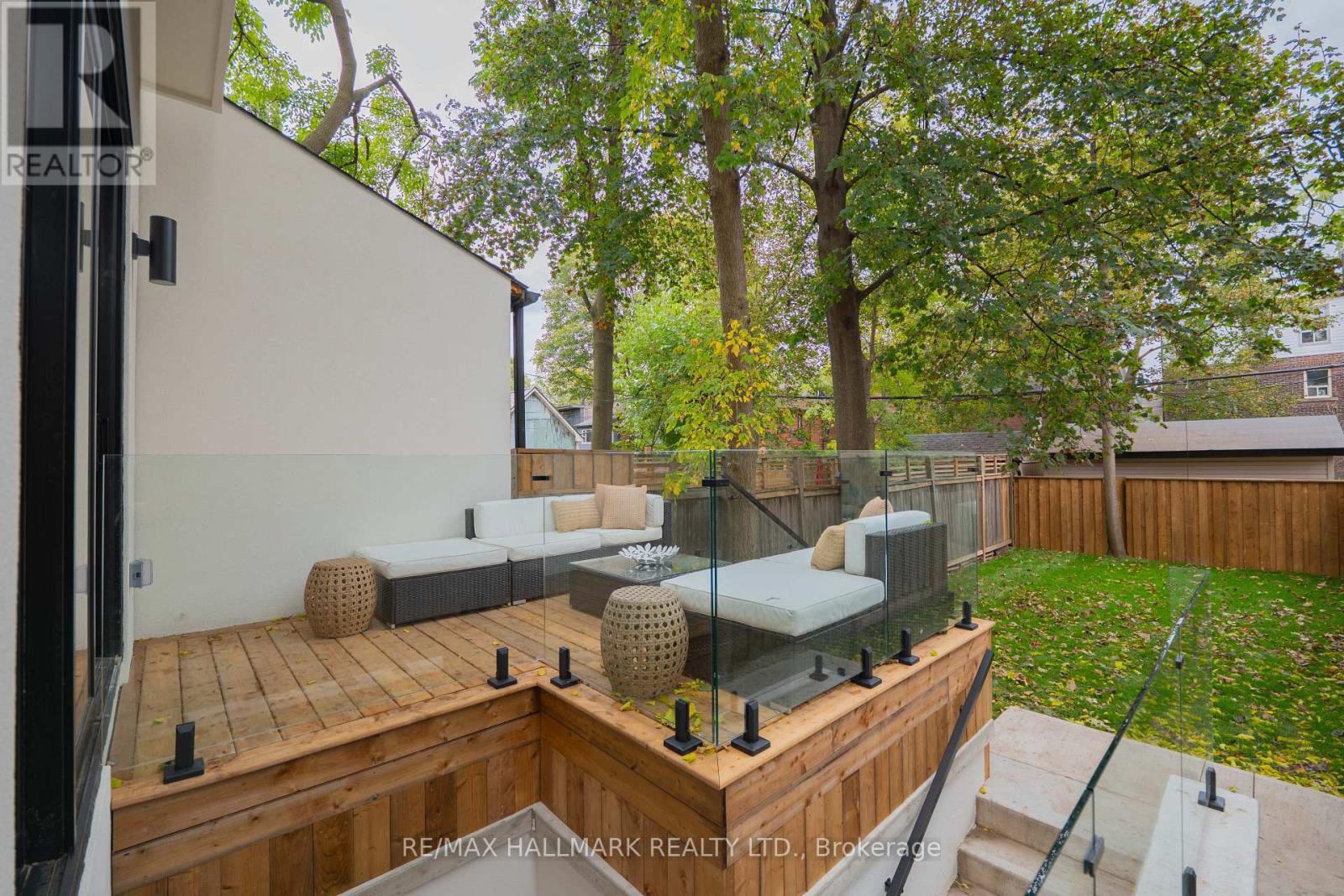 71 Langley Avenue Property Photo 49