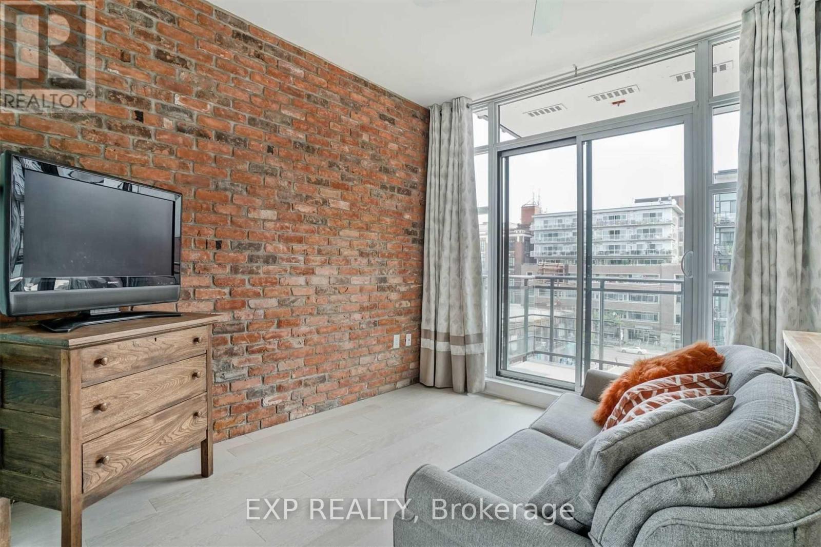 531 - 88 Colgate Avenue Property Photo 7