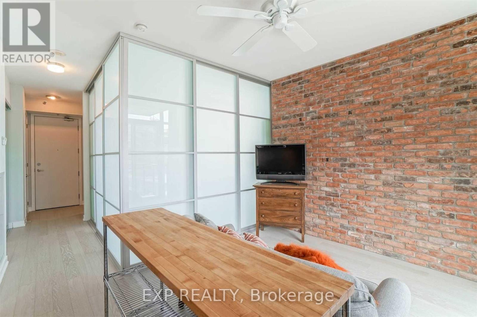 531 - 88 Colgate Avenue Property Photo 8