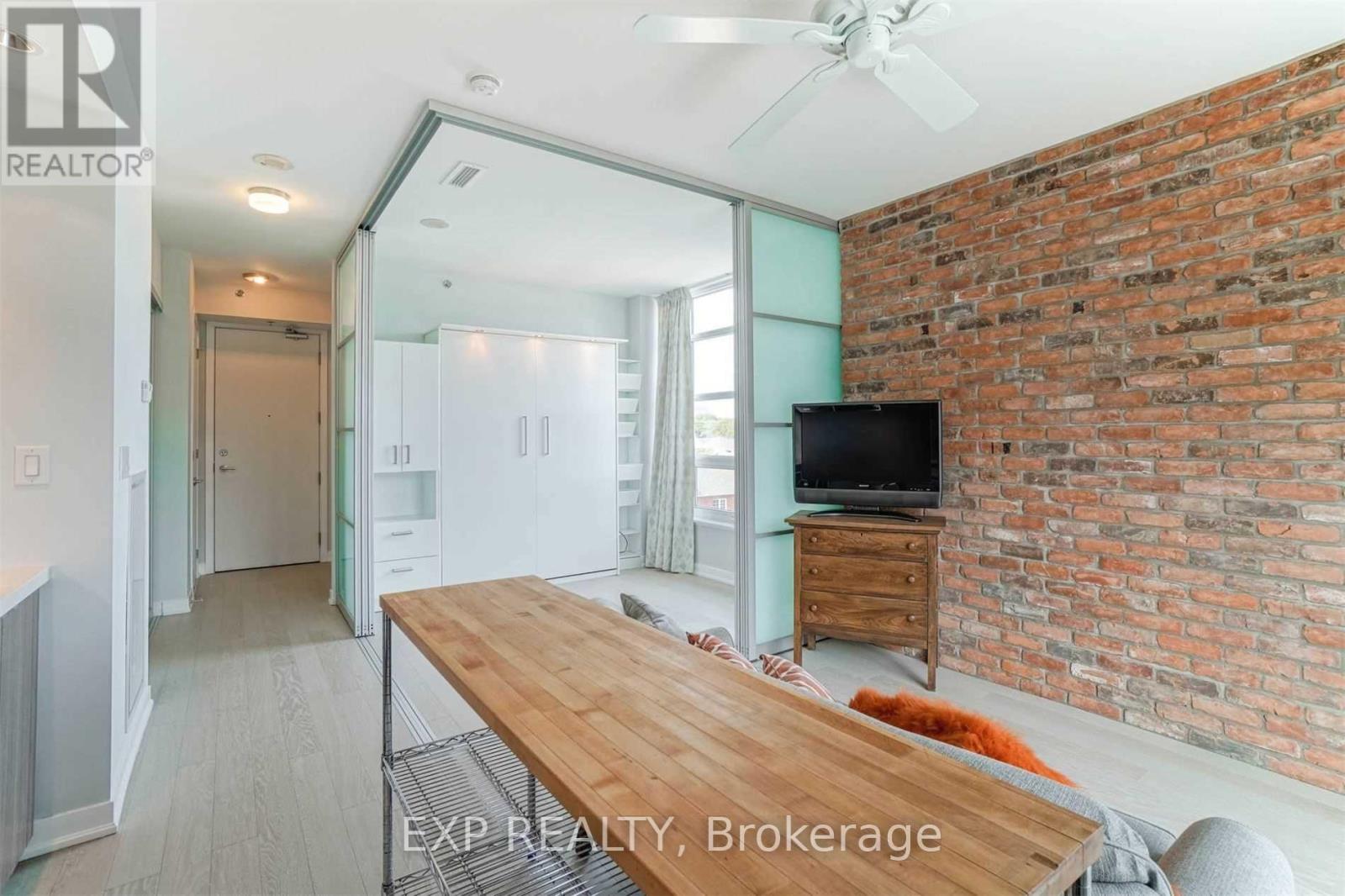 531 - 88 Colgate Avenue Property Photo 9