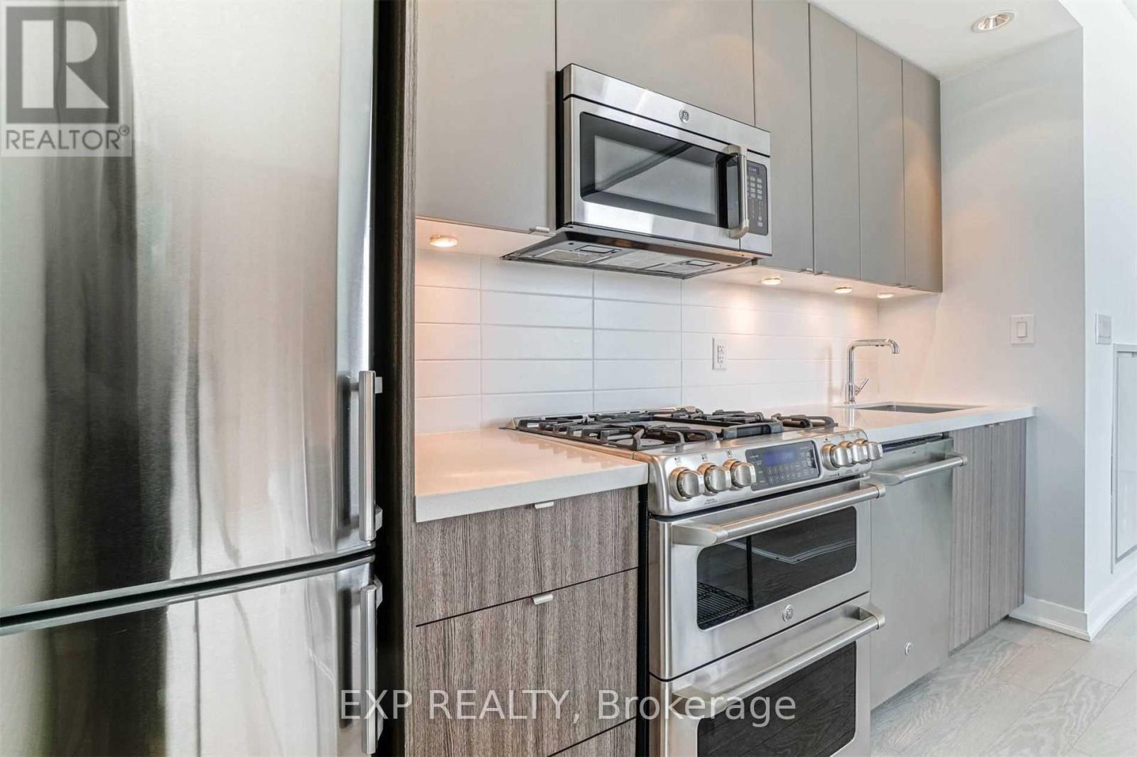 531 - 88 Colgate Avenue Property Photo 11