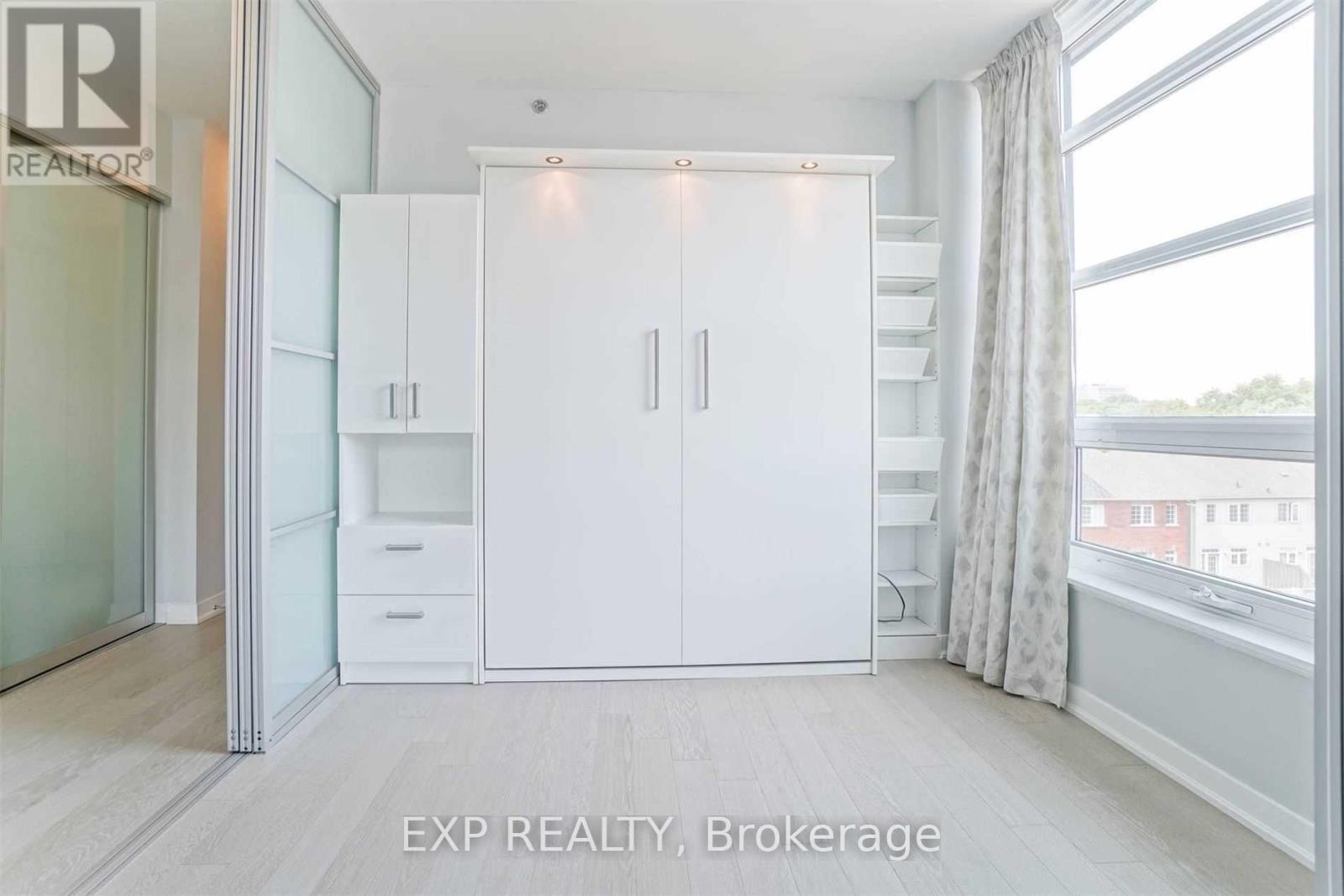 531 - 88 Colgate Avenue Property Photo 13