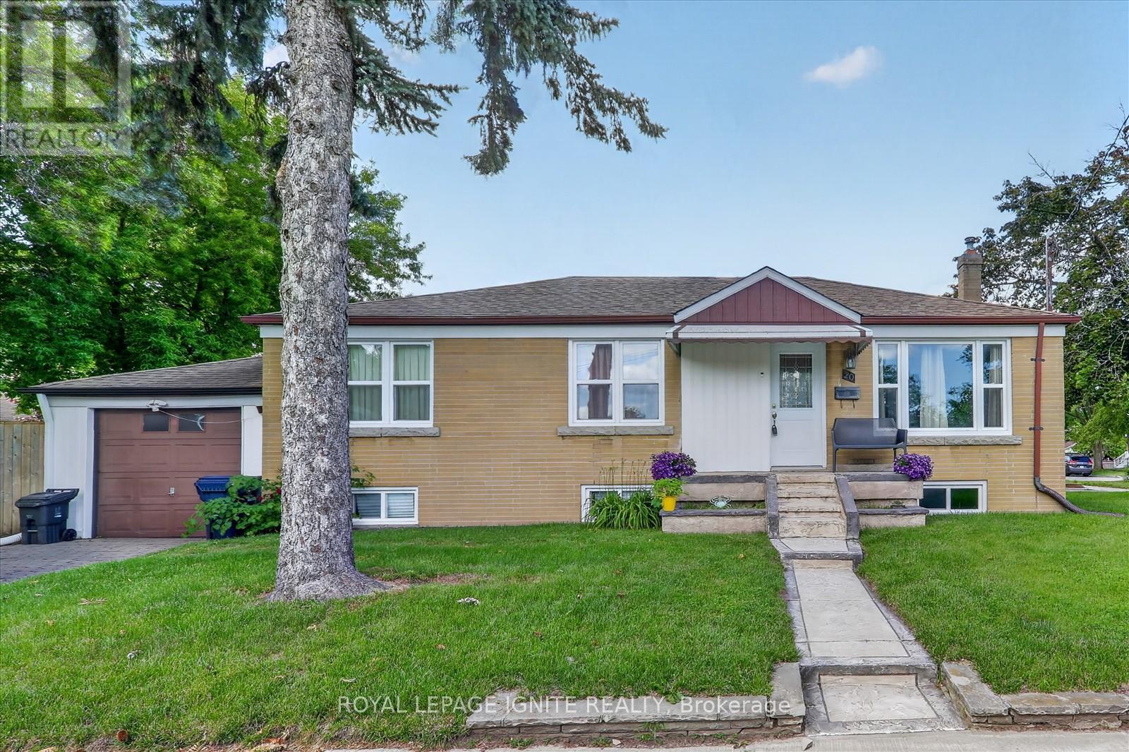 20 Alanbury Crescent Property Photo 1