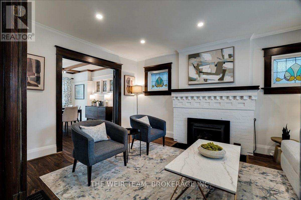 25 Oak Park Avenue Property Photo 9