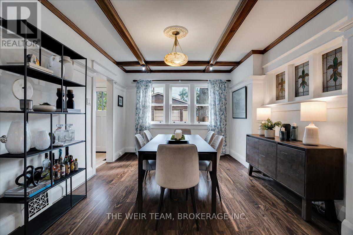 25 Oak Park Avenue Property Photo 10