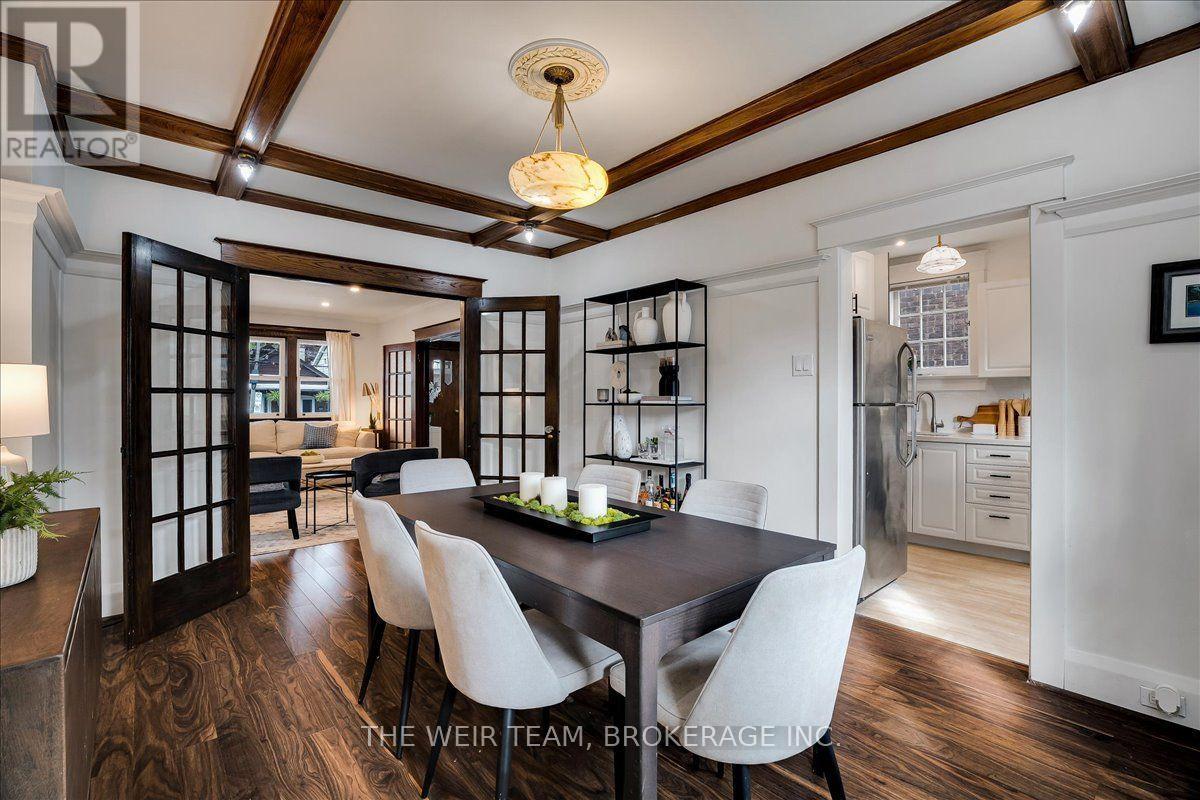 25 Oak Park Avenue Property Photo 11