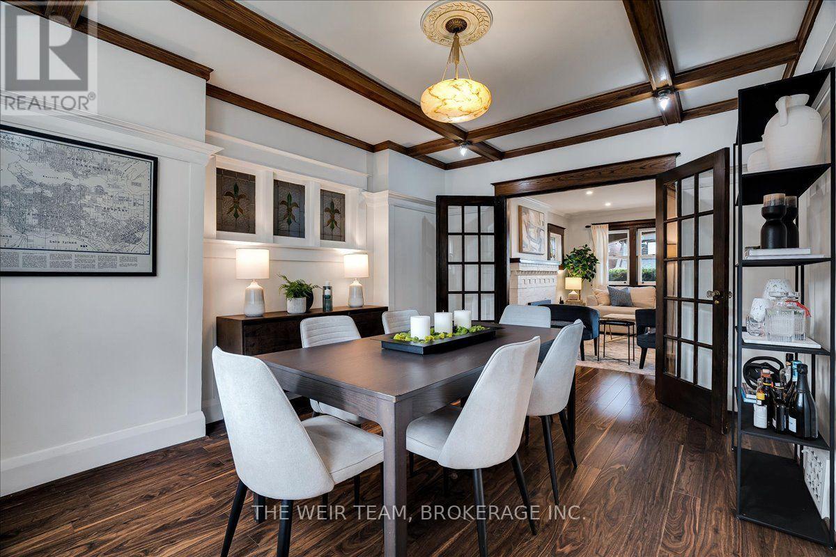 25 Oak Park Avenue Property Photo 13