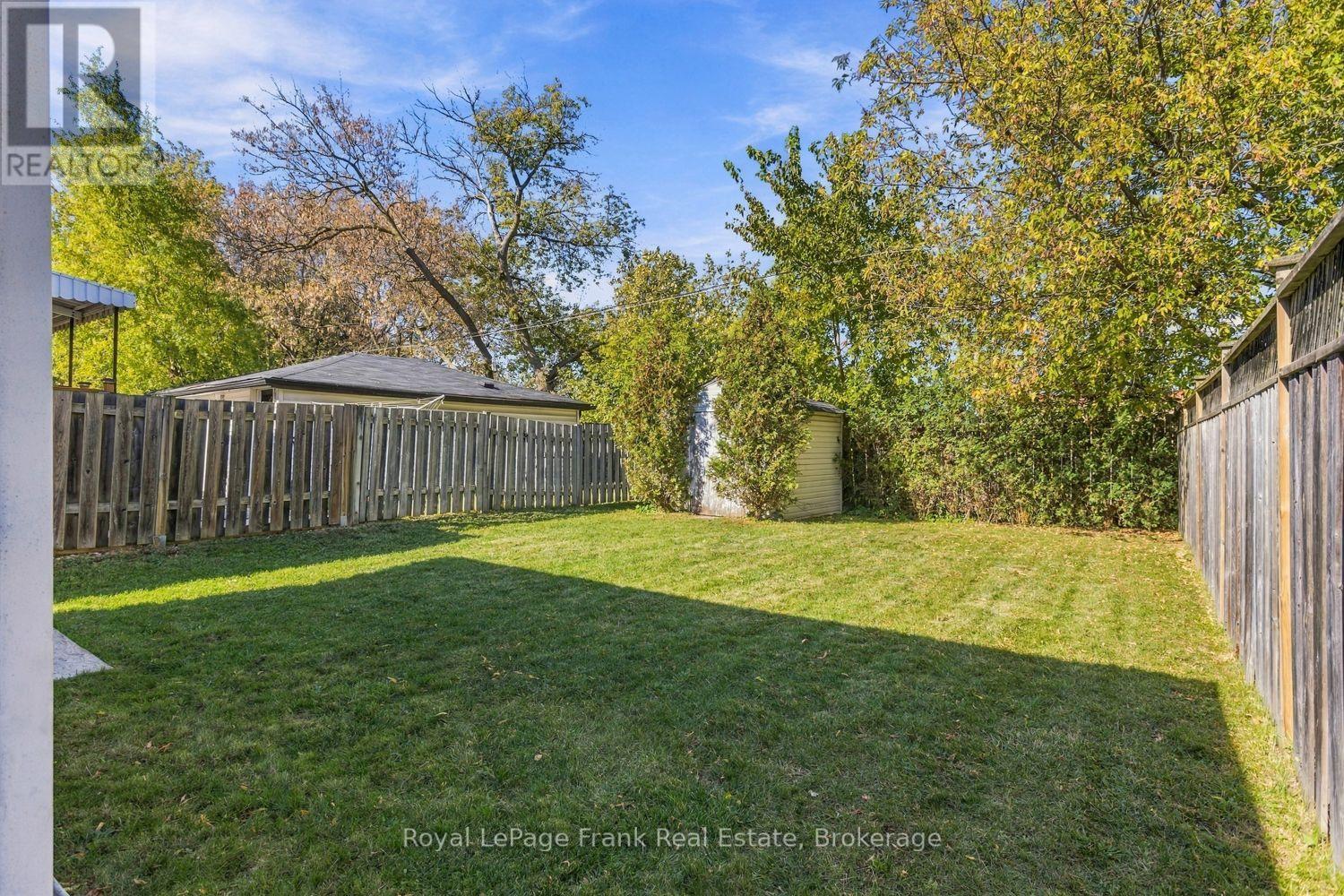 304 Pine Avenue Property Photo 21