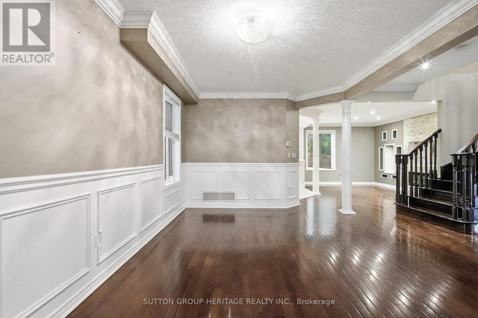 16 Shrewsbury Drive Property Photo 5