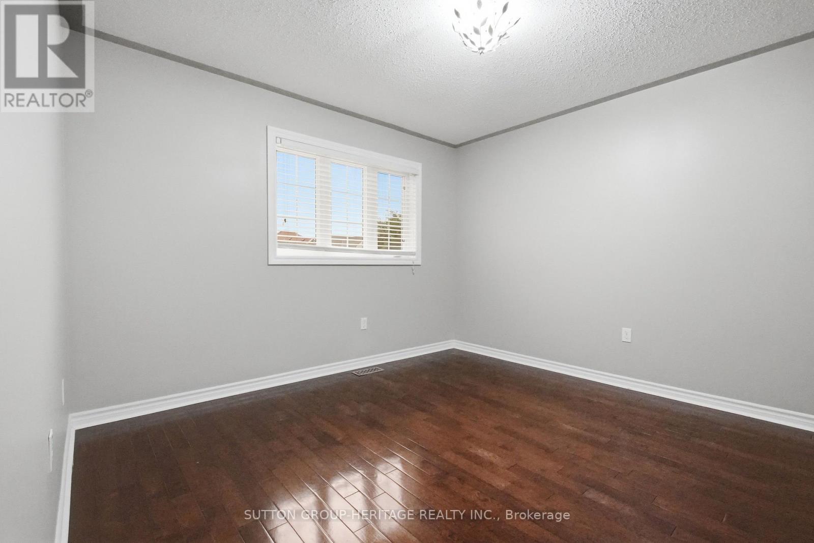 16 Shrewsbury Drive Property Photo 32