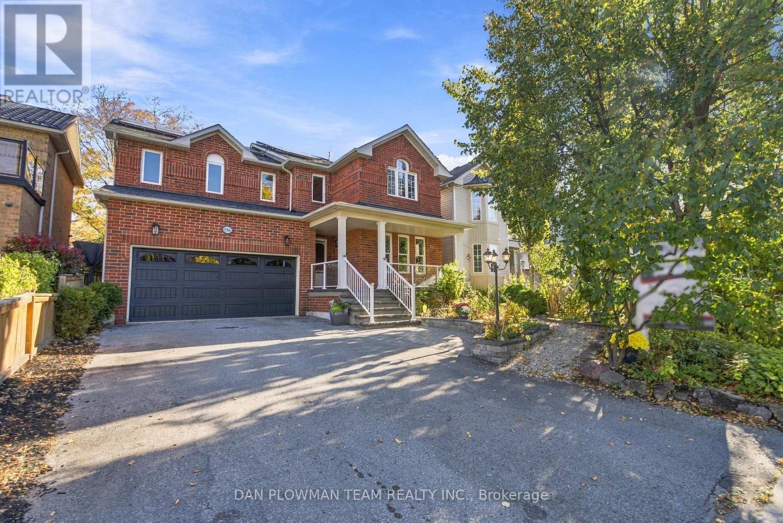 980 Langford Street Property Photo 1