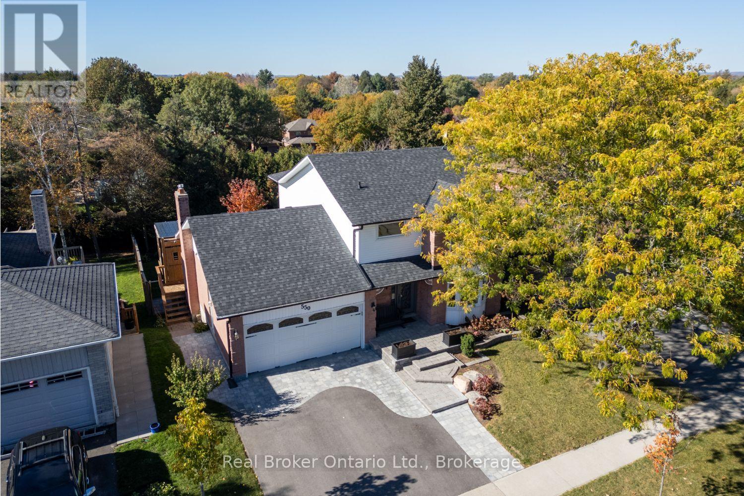 550 Crimson Court Property Photo 2