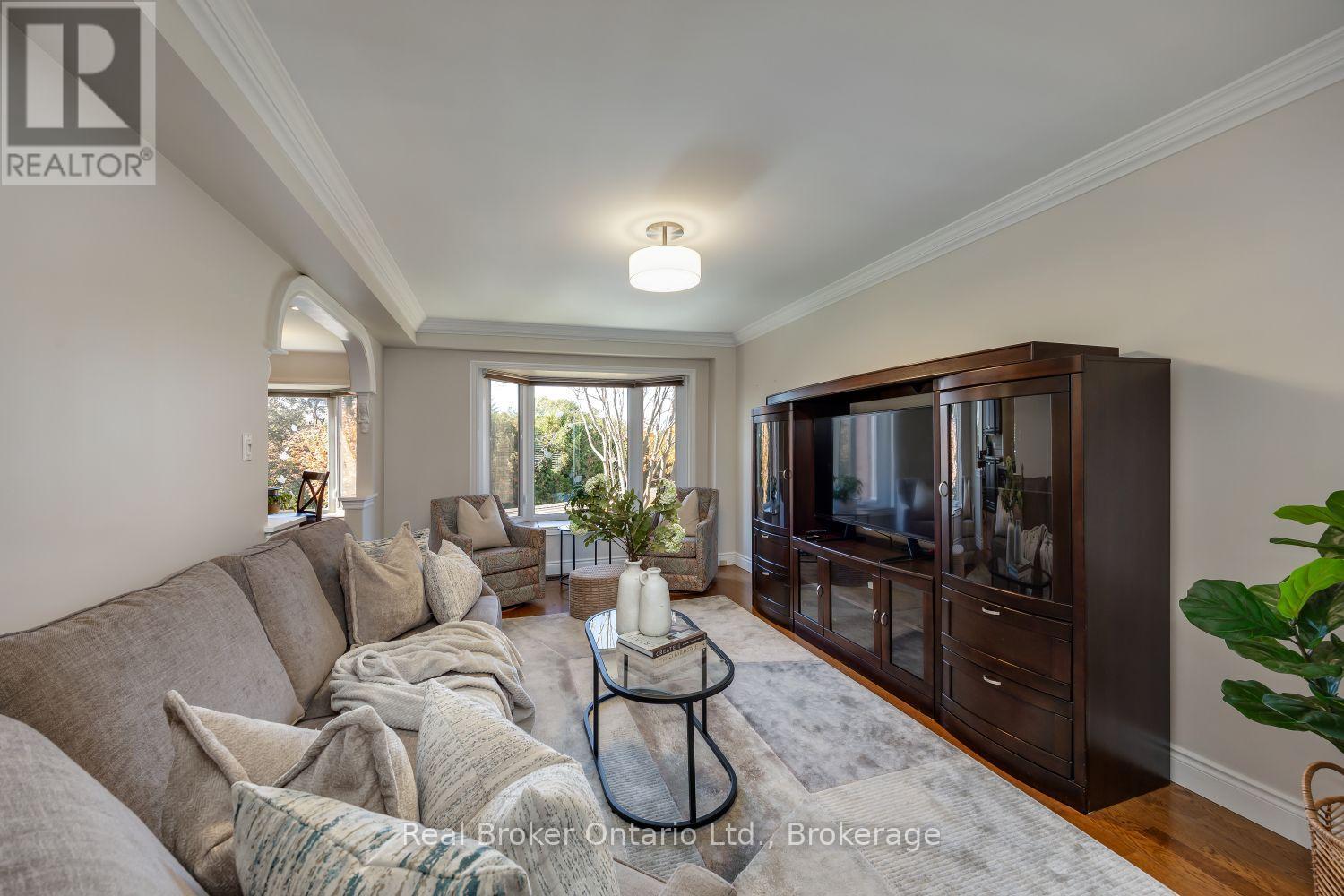 550 Crimson Court Property Photo 10