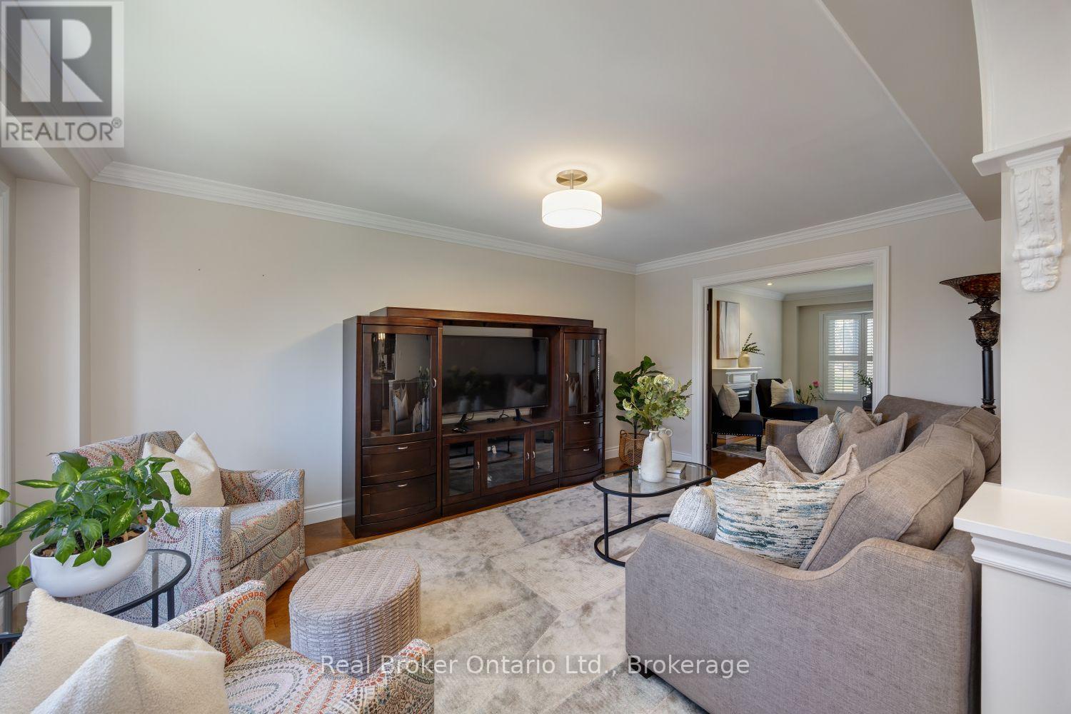 550 Crimson Court Property Photo 11