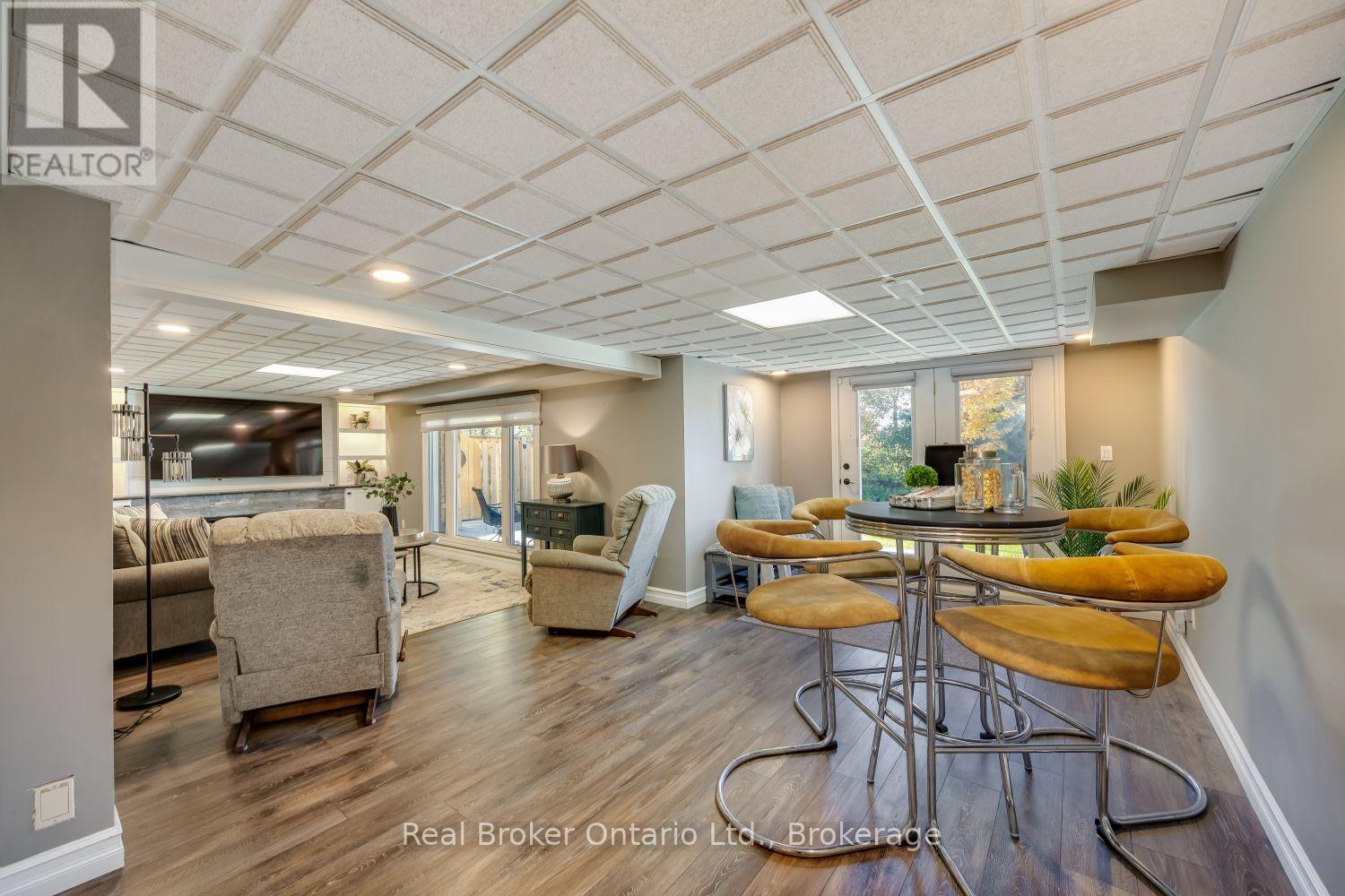 550 Crimson Court Property Photo 30