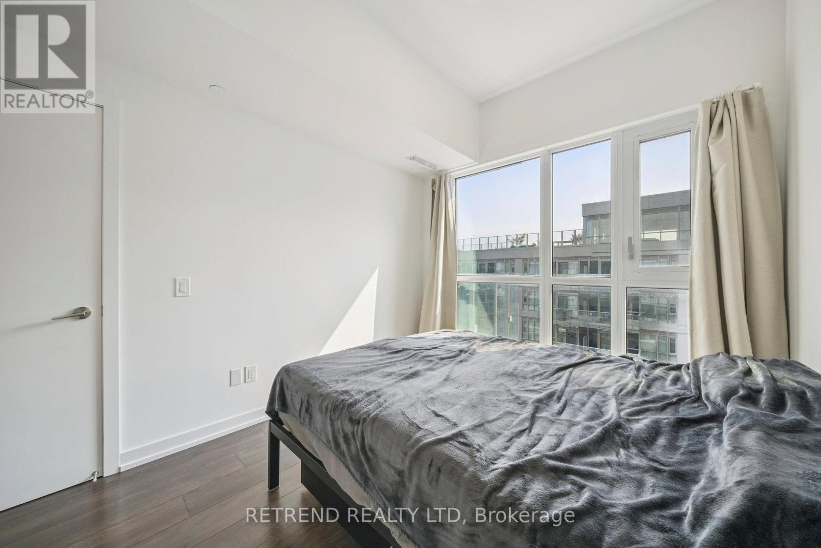 714 - 150 Logan Avenue Property Photo 9