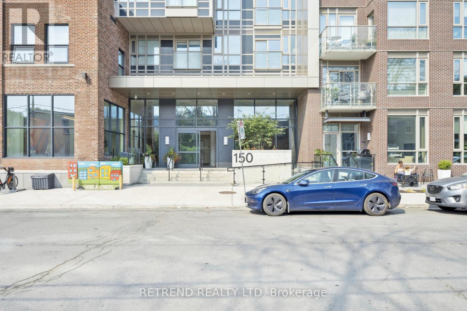 714 - 150 Logan Avenue Property Photo 21
