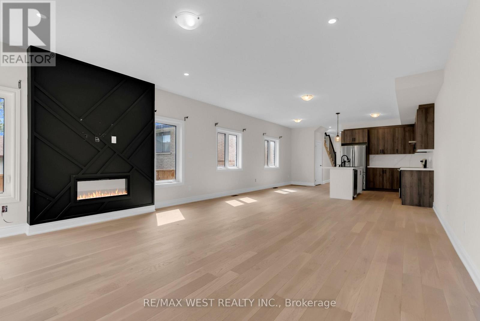 131 Guelph Street Property Photo 11