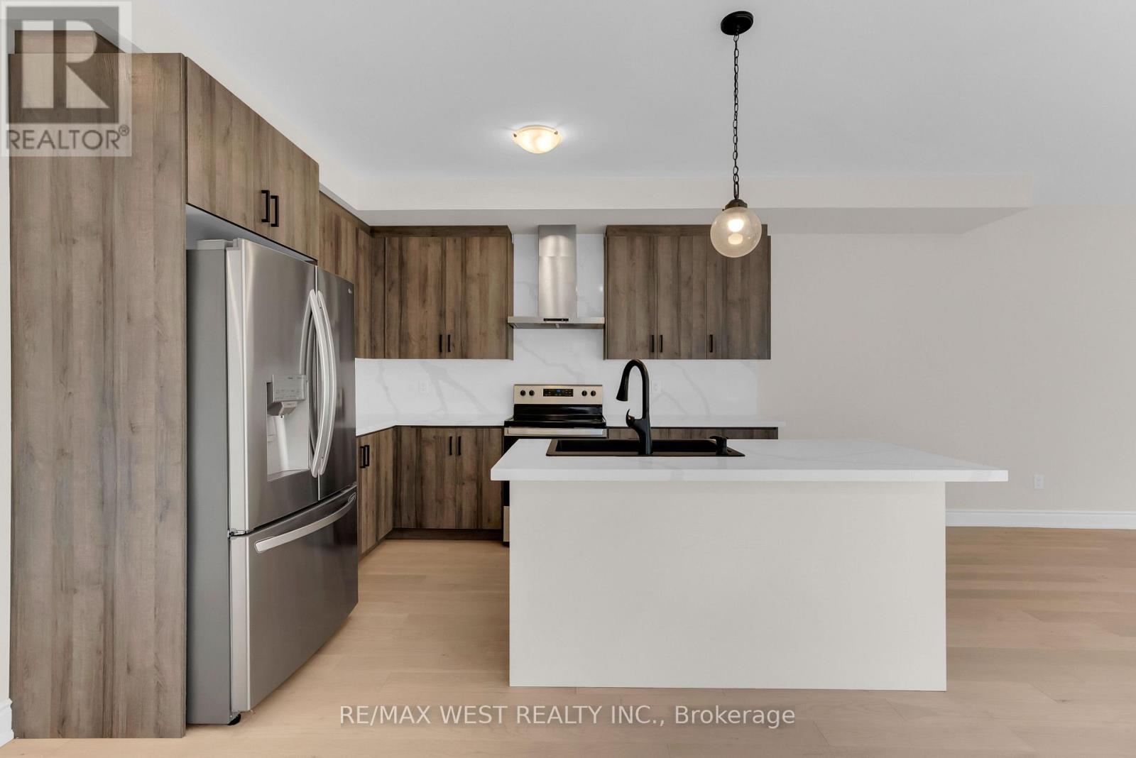 131 Guelph Street Property Photo 15