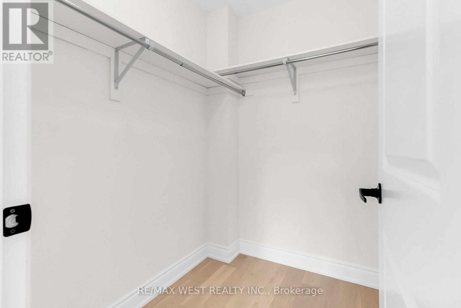 131 Guelph Street Property Photo 27