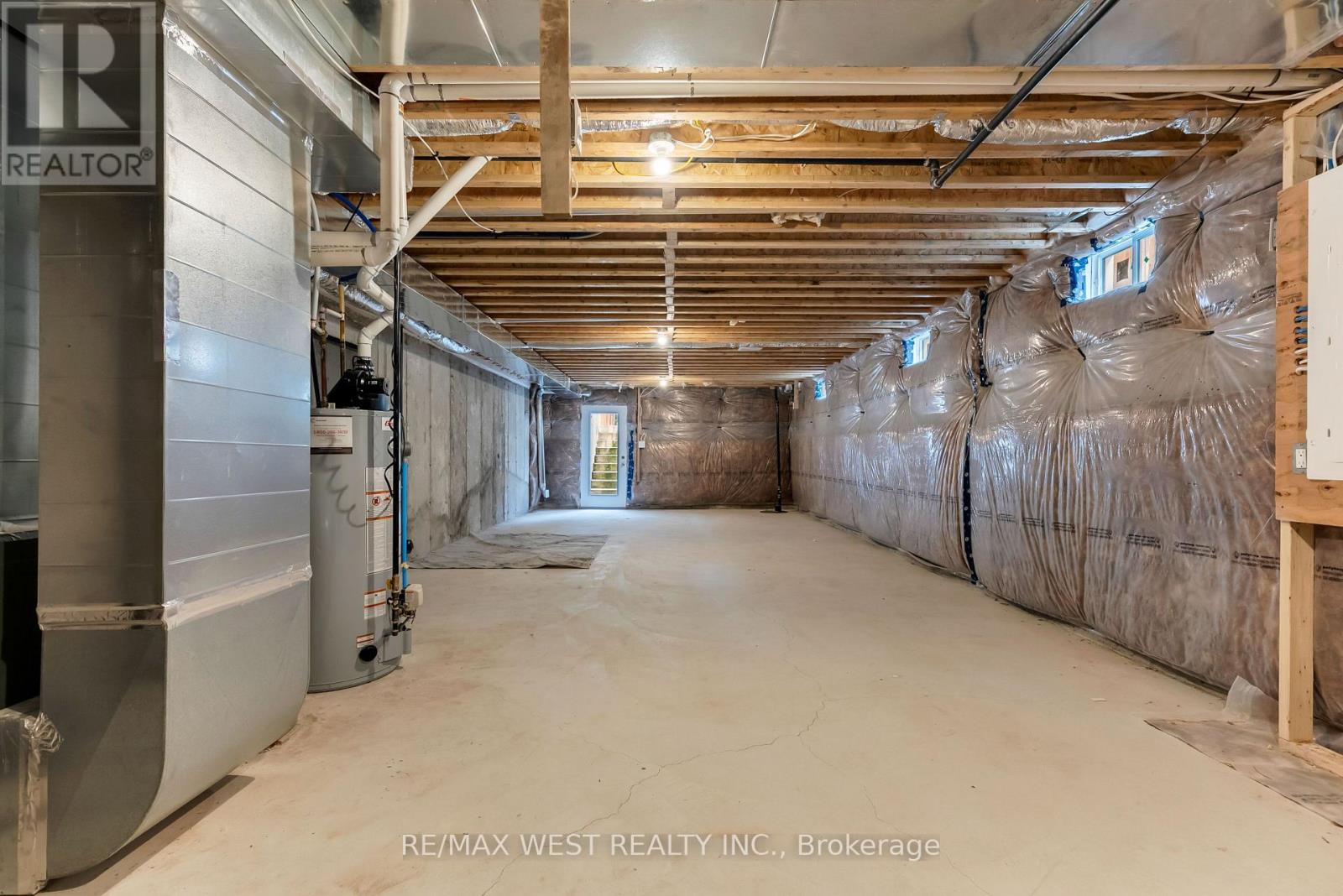 131 Guelph Street Property Photo 38