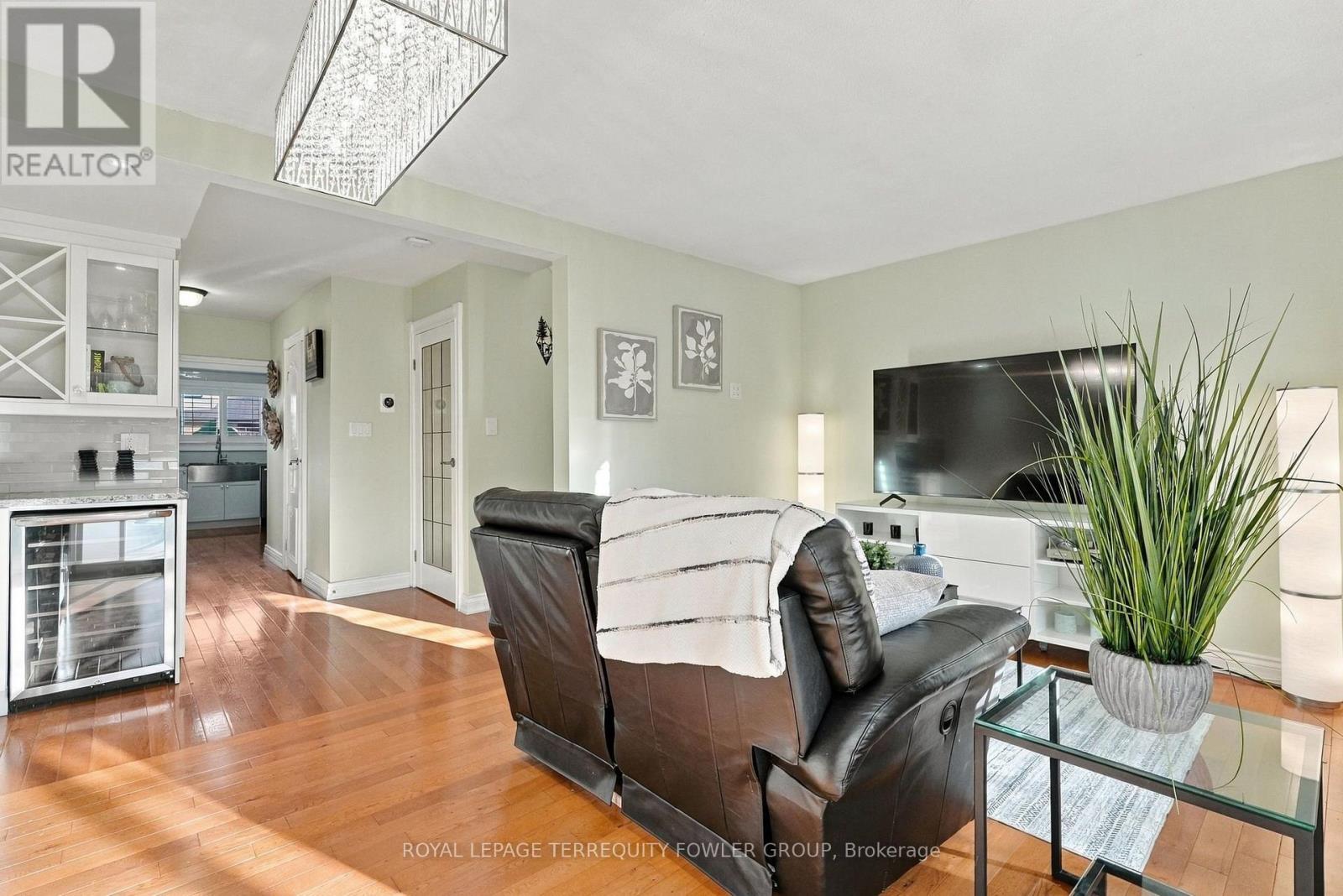 54 Andrea Road Property Photo 18