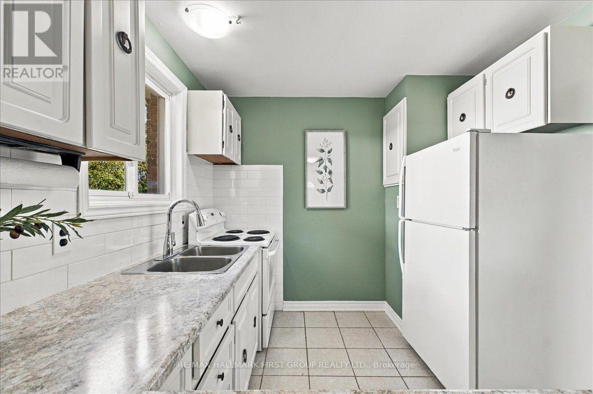 867 Chapleau Drive Property Photo 11