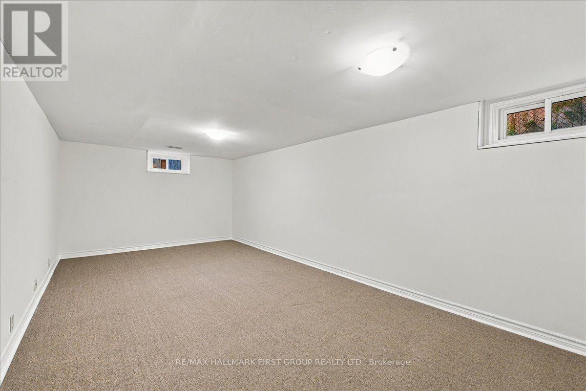867 Chapleau Drive Property Photo 26