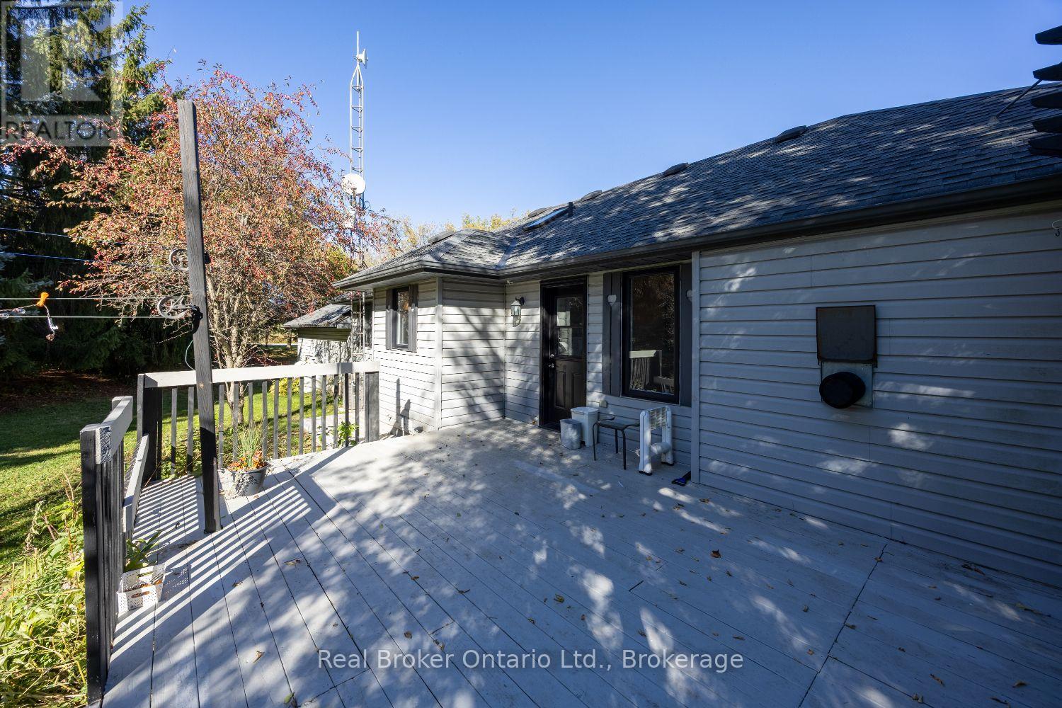 96 Potters Lane Property Photo 21