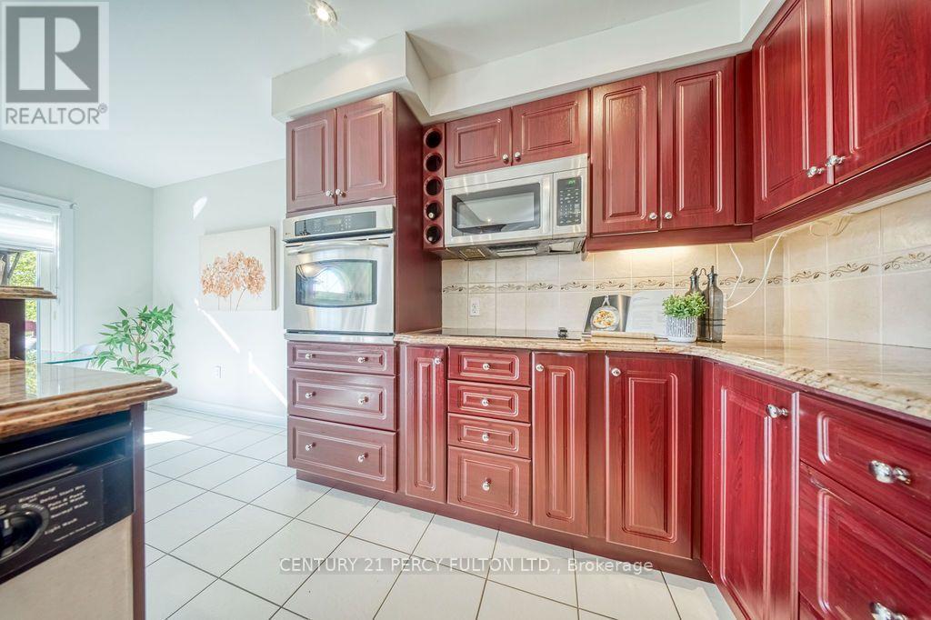 26 Root Crescent Property Photo 13