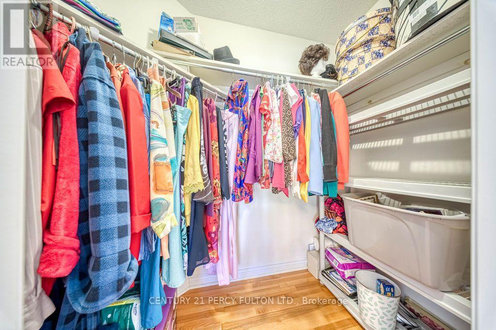 26 Root Crescent Property Photo 25