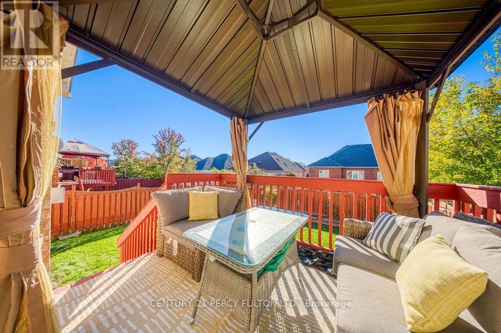 26 Root Crescent Property Photo 34