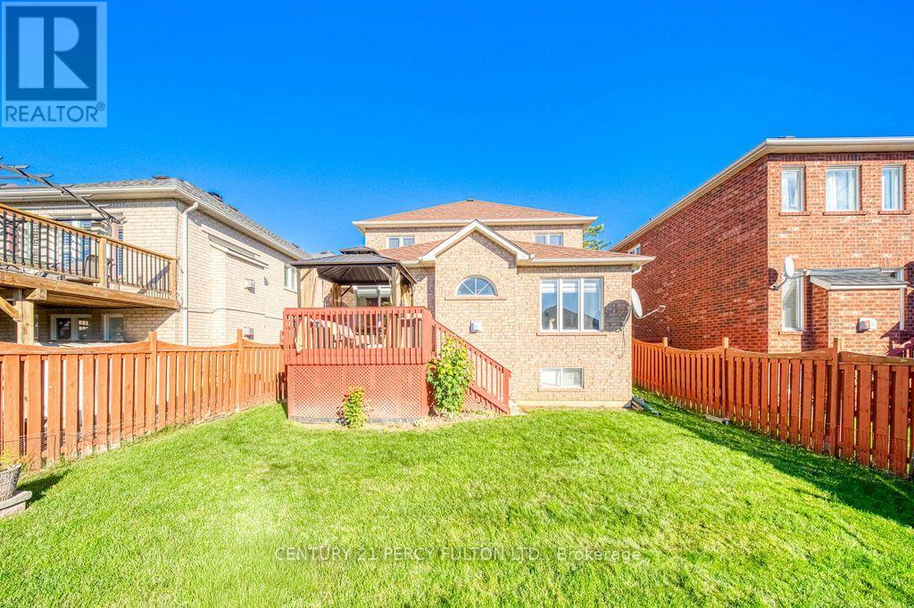 26 Root Crescent Property Photo 36