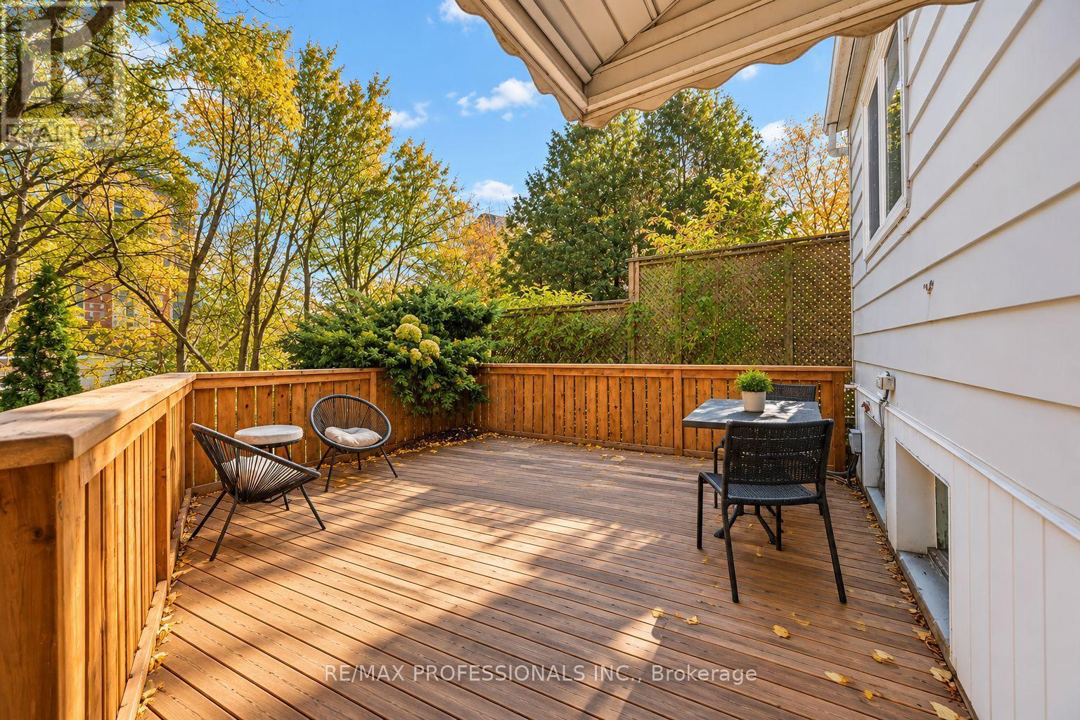 11 Bryant Avenue Property Photo 24